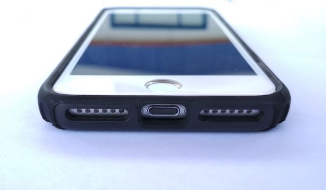 Чехол противоударный для iPhone 7/8 (4,7") black